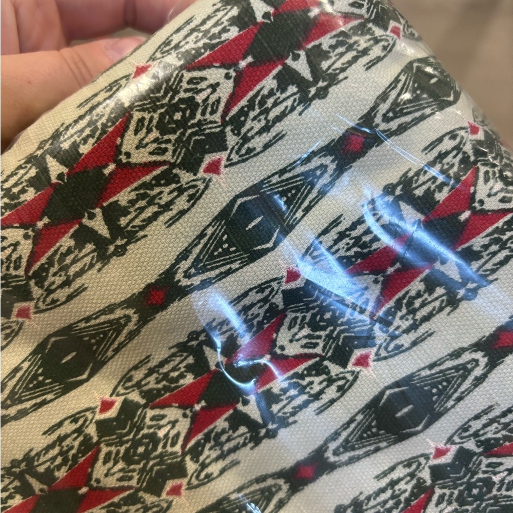 Opalhouse Jungalow Tablecloth with Red and Green Accents 60in x 84in